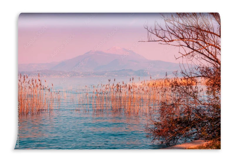fototapeta wczesnie rano wschod slonca nad jeziorem jez