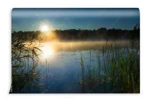 fototapeta wschod slonca nad winda wielkiej lake mazury po