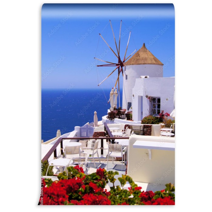 fototapeta slawny wiatraczek santorini grecja z czerwonymi